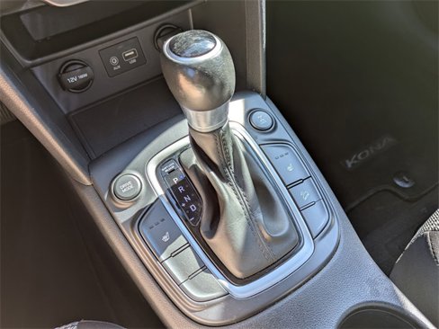 Used 2018 Hyundai Kona SEL image 23