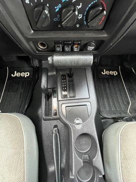 Used 2000 Jeep Cherokee Sport image 32