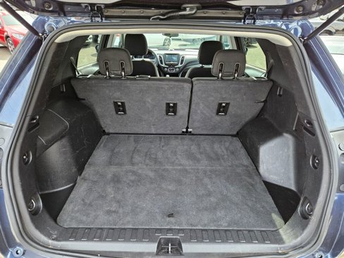 Used 2018 Chevrolet Equinox LT image 16