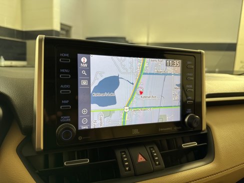 Used 2021 Toyota RAV4 Limited image 28