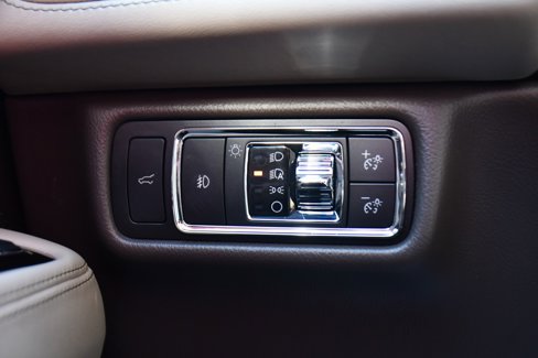 Used 2020 Lincoln Aviator Reserve w/ Equipment Group 202A image 32