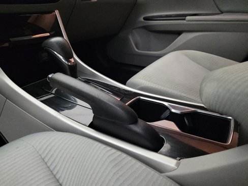 Used 2016 Honda Accord LX image 26