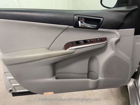 Used 2012 Toyota Camry XLE image 13