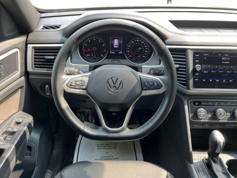 Used 2021 Volkswagen Atlas Cross Sport SE image 14