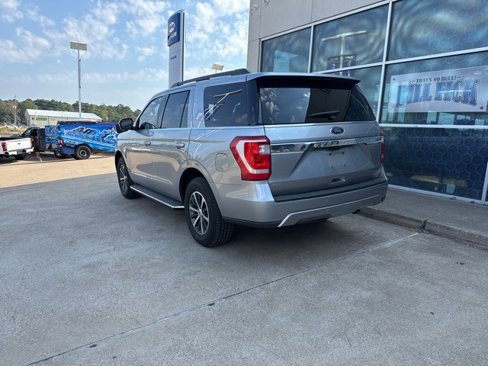 Used 2020 Ford Expedition XLT w/ Equipment Group 202A image 5