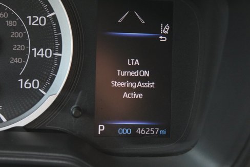 Used 2021 Toyota Corolla LE image 20