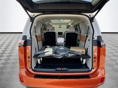 New 2025 Volkswagen ID. Buzz Pro S Plus image 27