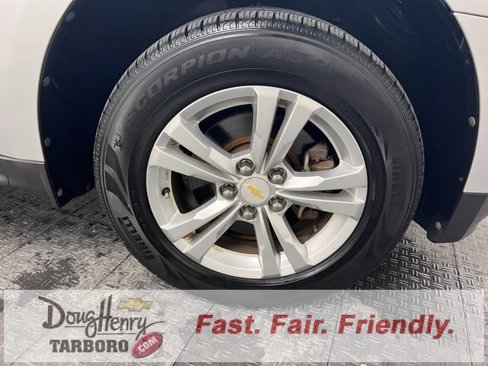 Used 2011 Chevrolet Equinox LT w/ Driver Convenience Package image 19