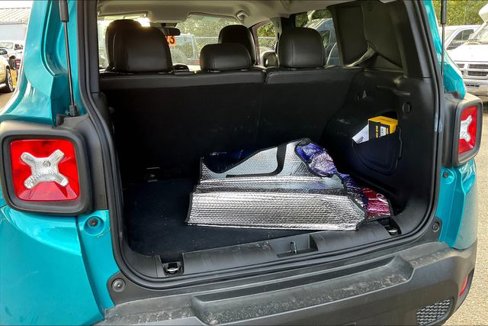 Used 2020 Jeep Renegade Sport w/ Sport Appearance Group image 25
