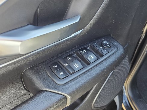 Used 2019 RAM 1500 Big Horn image 15
