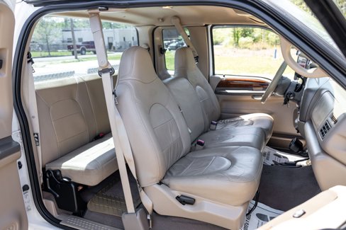 Used 2000 Ford F350 Lariat image 33