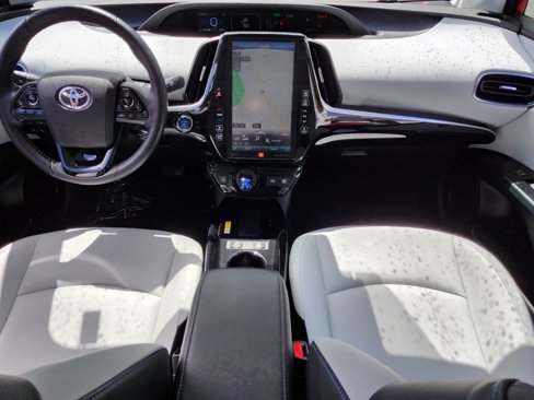 Used 2022 Toyota Prius Limited w/ Premium Convenience Package image 9