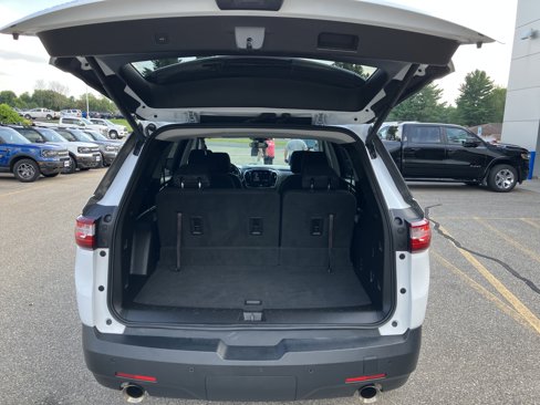 Used 2020 Chevrolet Traverse LT image 17