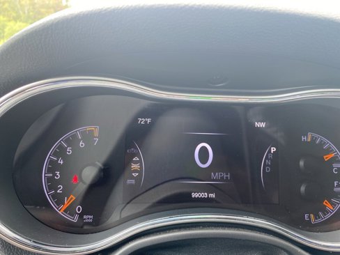 Certified 2018 Jeep Grand Cherokee Altitude image 30