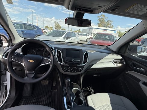 Used 2018 Chevrolet Equinox LS image 6