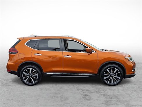 Used 2019 Nissan Rogue SL w/ Premium Package image 7