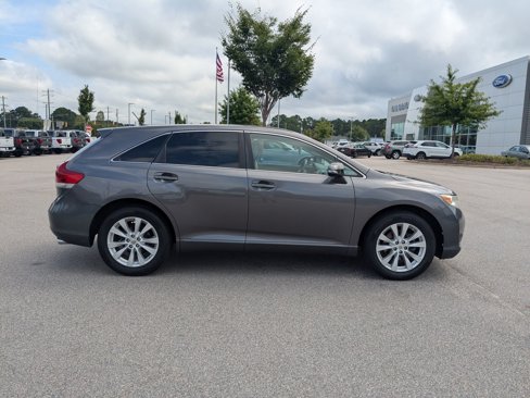 Used 2014 Toyota Venza LE image 7