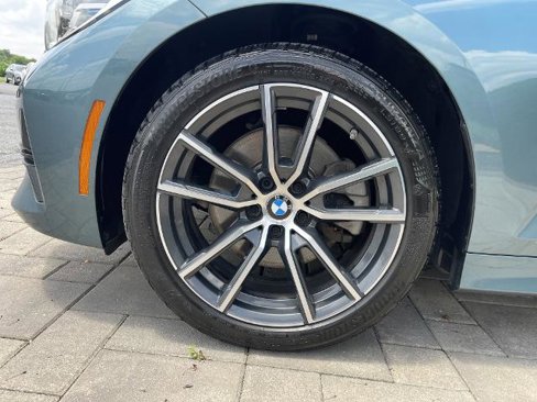 Used 2020 BMW 330i xDrive Sedan w/ Convenience Package image 4