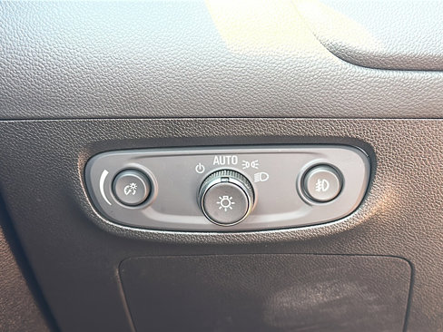 Certified 2022 Buick Encore GX Select image 35