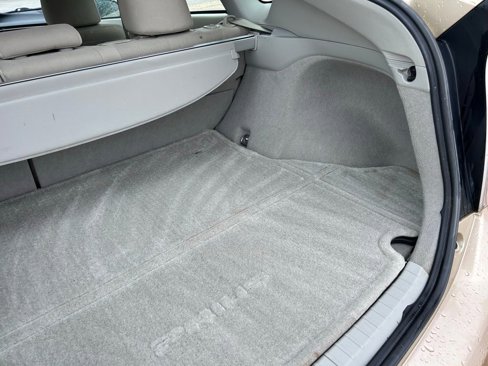 Used 2011 Toyota Prius Two image 31