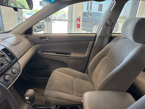 Used 2005 Toyota Camry LE image 22