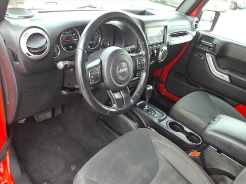 Used 2017 Jeep Wrangler Unlimited Sahara image 11