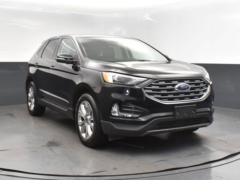 Used 2024 Ford Edge Titanium image 9