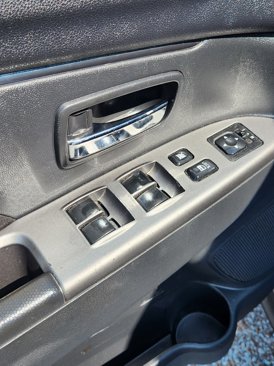 Used 2019 Mitsubishi Outlander Sport ES image 13