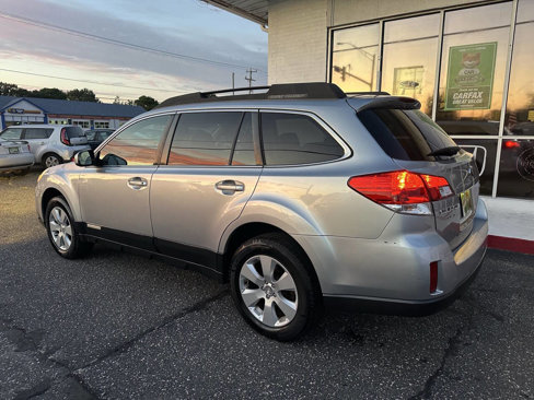 Used 2012 Subaru Outback 2.5i Premium image 3