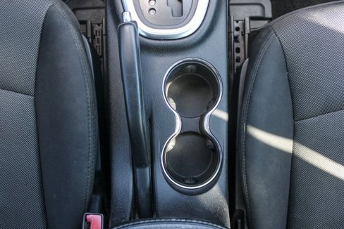 Used 2013 Dodge Avenger SE image 17