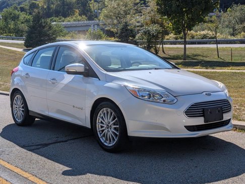 Used 2018 Ford Focus Electric Hatchback image 1