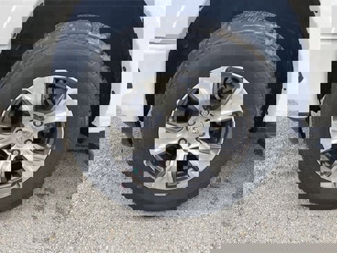 Used 2019 RAM 1500 Laramie w/ Sport Appearance Package image 10