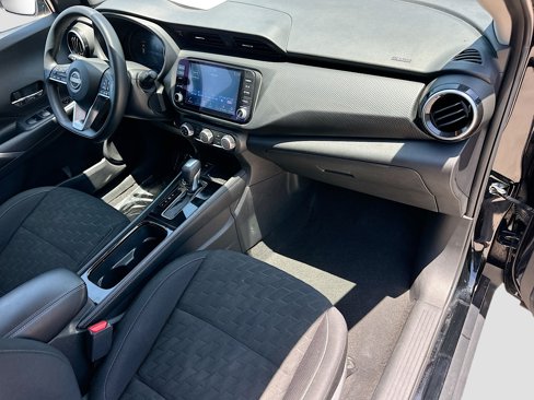 Certified 2023 Nissan Kicks SV image 25