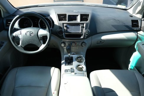 Used 2013 Toyota Highlander 4WD image 20