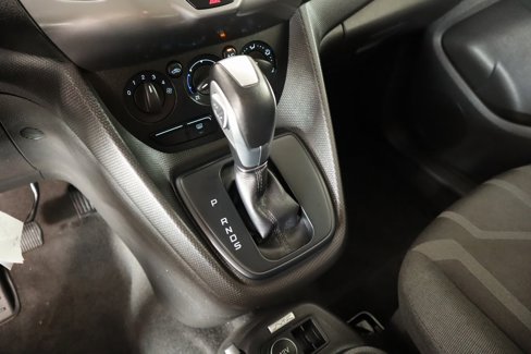 Used 2017 Ford Transit Connect XLT image 7