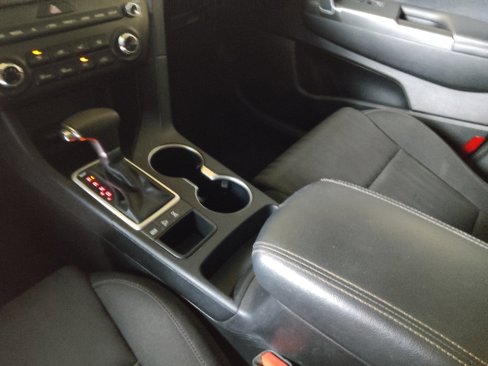 Used 2022 Kia Sportage LX image 26
