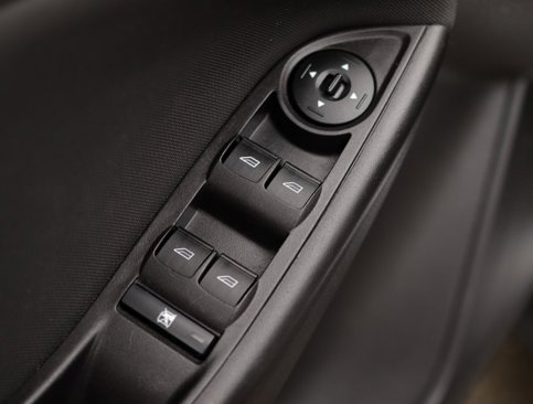 Used 2017 Ford Focus SE image 20