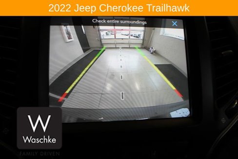 Used 2022 Jeep Cherokee Trailhawk image 52