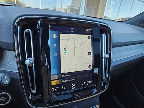 Used 2019 Volvo XC40 T5 Inscription image 23