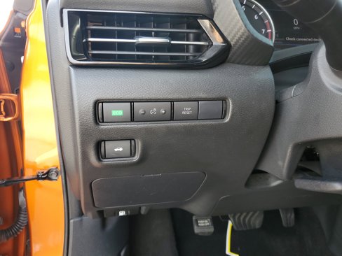 Certified 2022 Nissan Sentra SR image 25