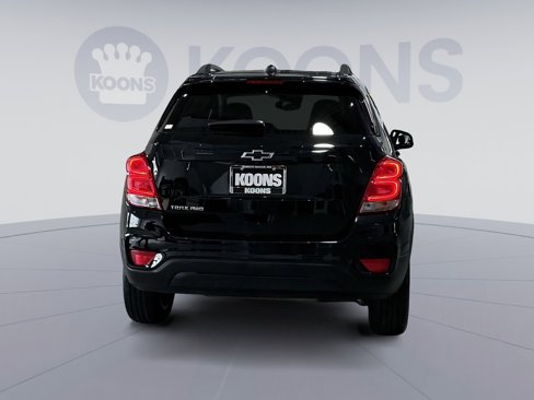 Used 2022 Chevrolet Trax LT w/ Midnight Edition image 15