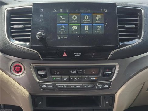 Used 2020 Honda Pilot EX-L image 11