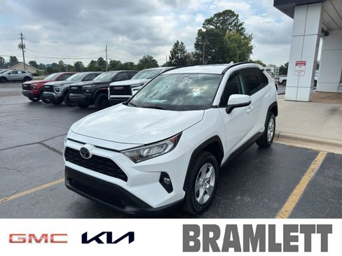 Used 2021 Toyota RAV4 XLE w/ Carpet Mat Package (TMS) image 1