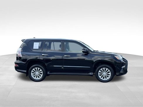 Used 2016 Lexus GX 460 image 6