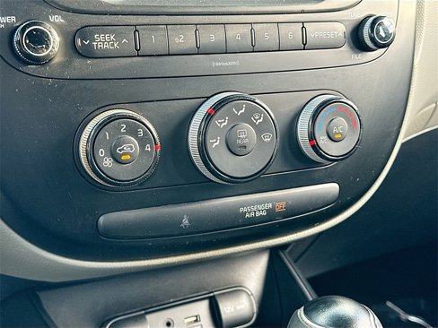 Certified 2017 Kia Soul image 14