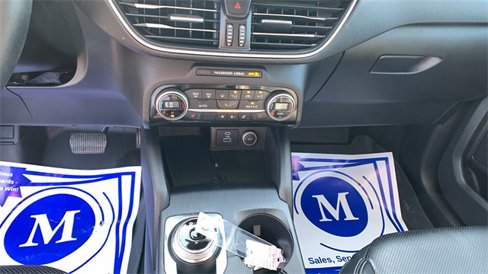 Used 2021 Ford Escape SEL w/ Technology Package image 15