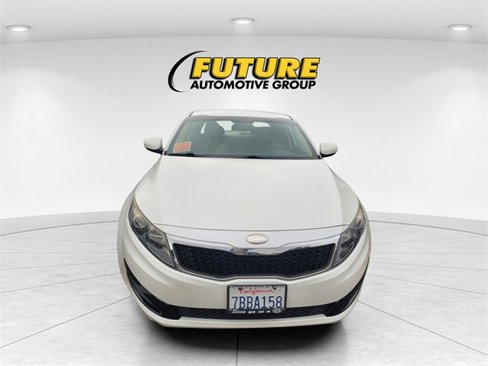 Used 2013 Kia Optima LX image 2