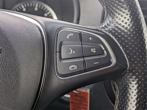 Used 2018 Mercedes-Benz Metris Passenger image 20
