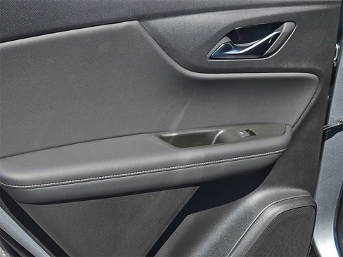 New 2025 Chevrolet Blazer LT w/ Redline Edition image 15