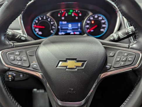 Used 2020 Chevrolet Equinox LT image 16